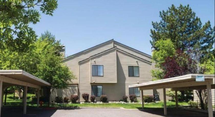 Club Lakeridge Resort